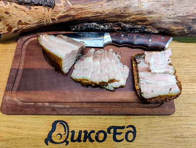 Превью Грудинка кабана копченая