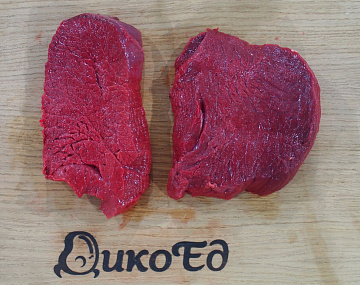 Фото Стейк из окорока северного оленя (внутренняя часть бедра)